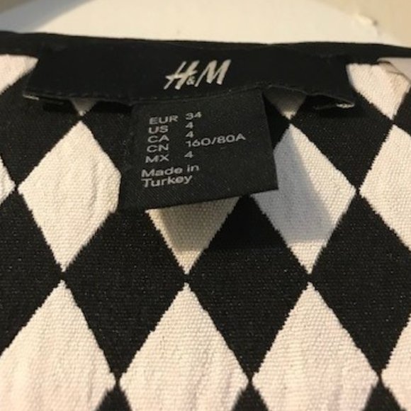 H&M  Black and White Jacquard Zipper Bomber Jacket in Kite Print - Picture 10 of 13
